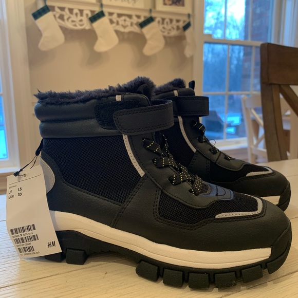 H&M Other - Boys’ H & M snow boots